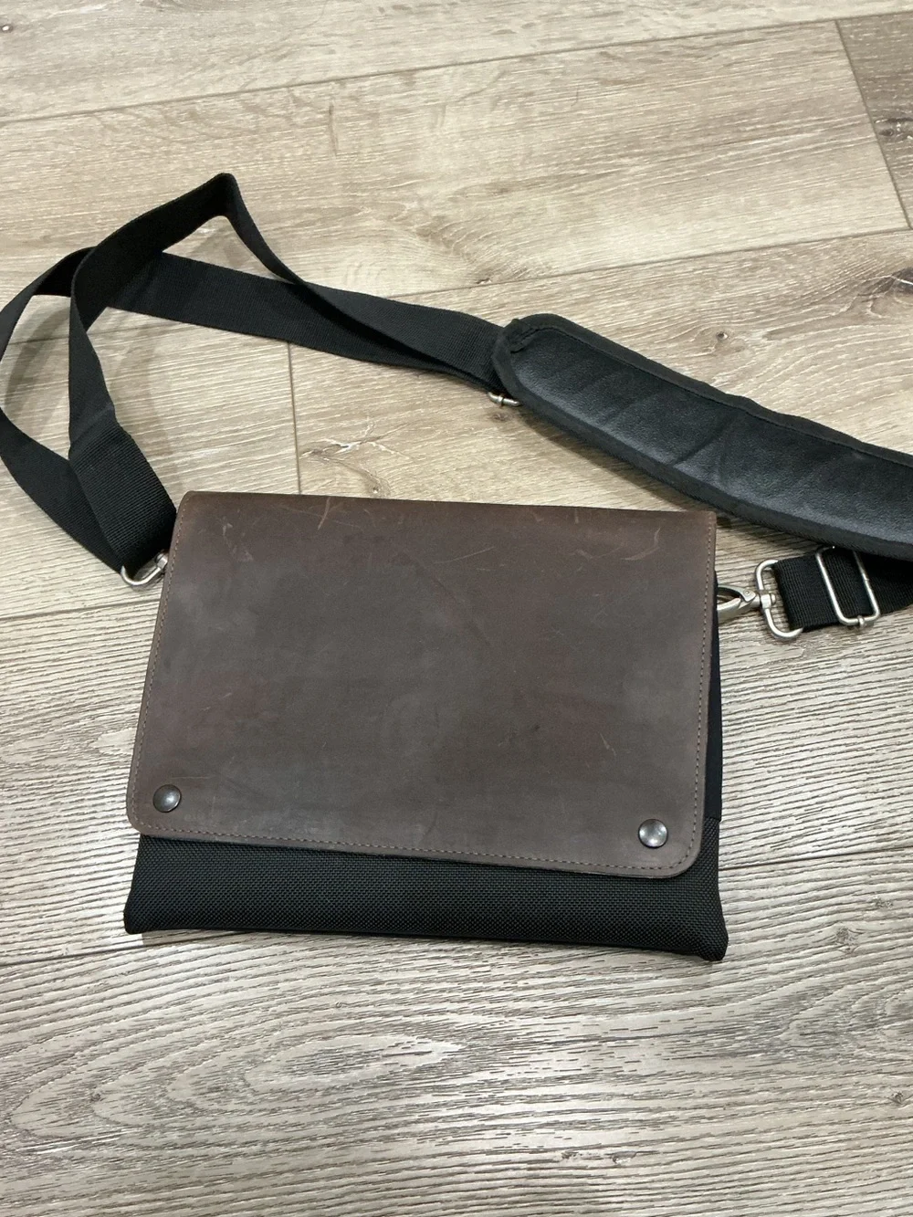 Waterfield Design SF Brown/Black Leather Messenger Bag